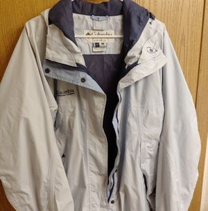 Columbia Women's Gray Sportswear Jacket